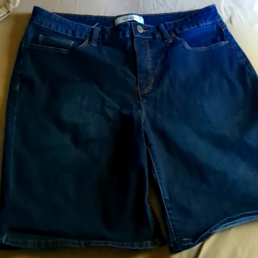 Croft&Barrow women's jean short